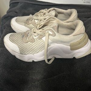 Sorel Cream and White Sneakers